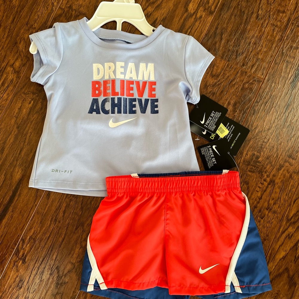 NEW! Nike Dream Believe Achieve 2pc short set
